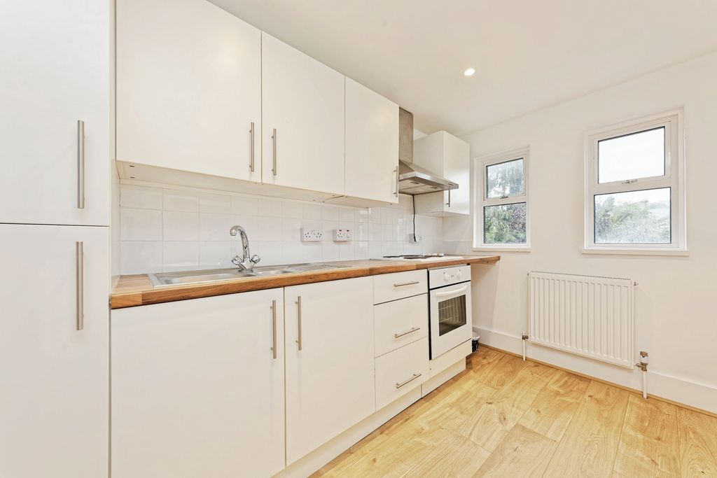 Property photo 2 of 15 Photo