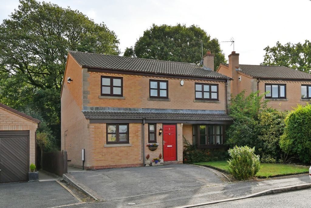 Property photo 1 of 26 Dsc_1811