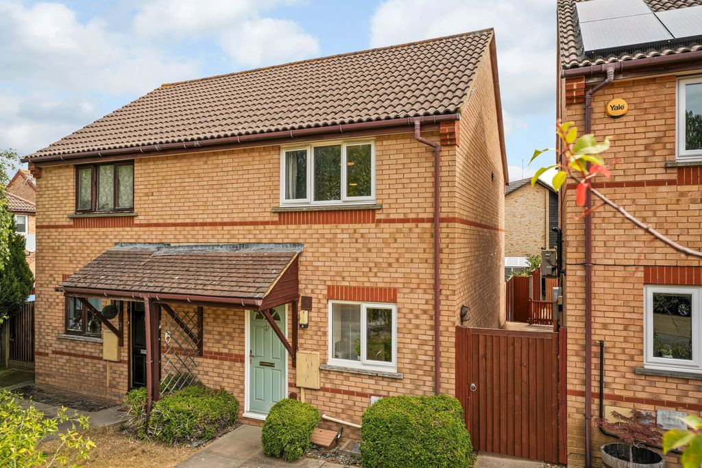 Property photo 2 of 18
