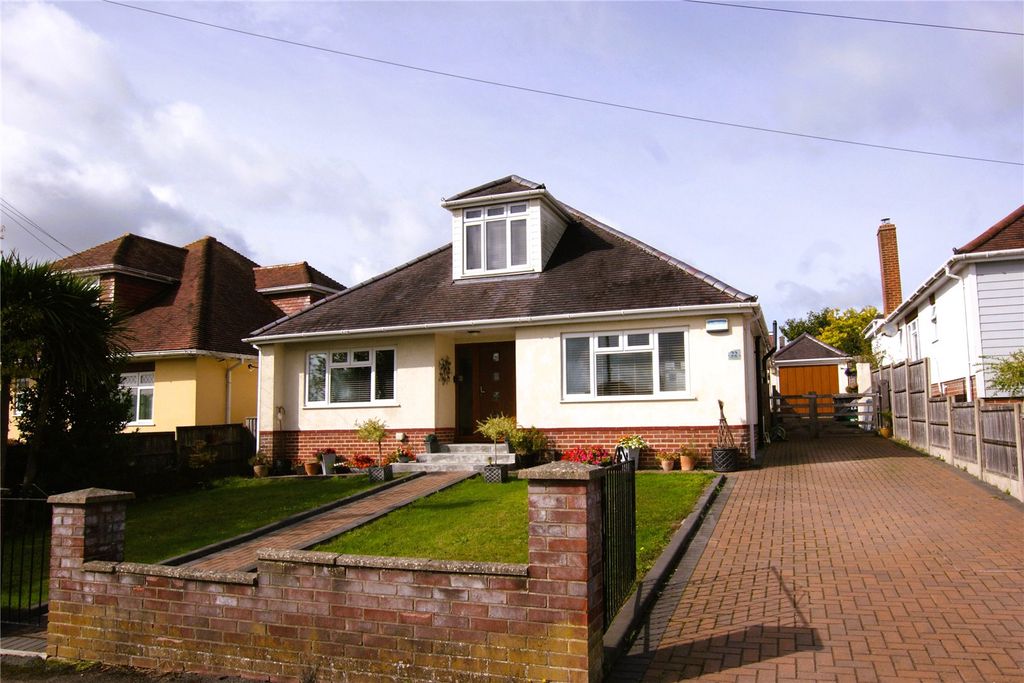 Property photo 1 of 14 Picture No. 22
