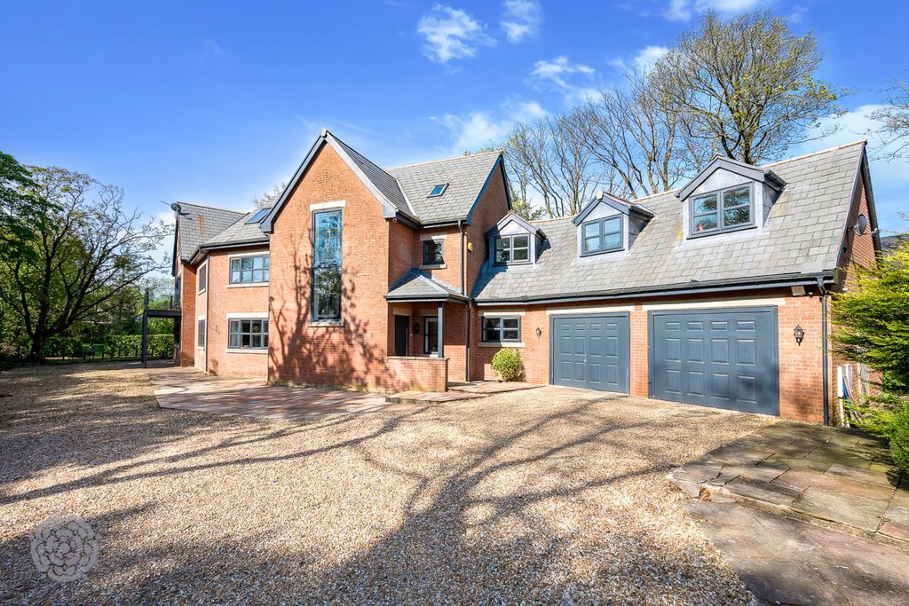 Property photo 1 of 43 Picture No. 55