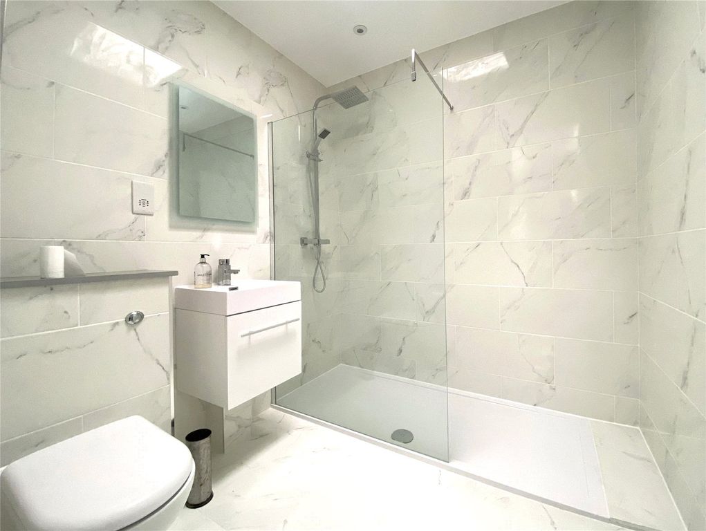 Property photo 2 of 5 Picture No. 03