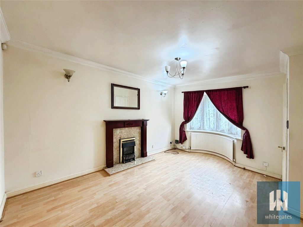 Property photo 3 of 23 Picture No. 46