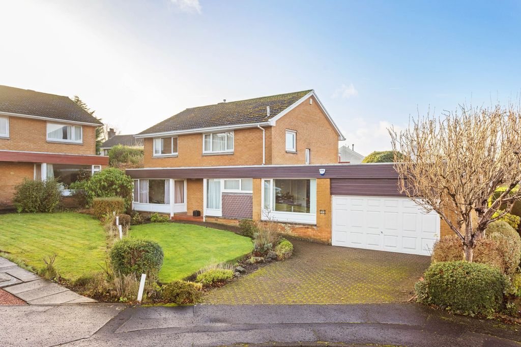 Property photo 2 of 41