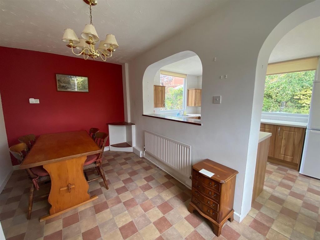 Property photo 3 of 21 Dining Room.Jpg