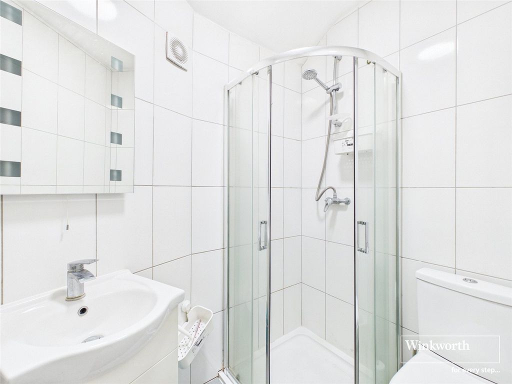 Property photo 3 of 9 Picture No. 06