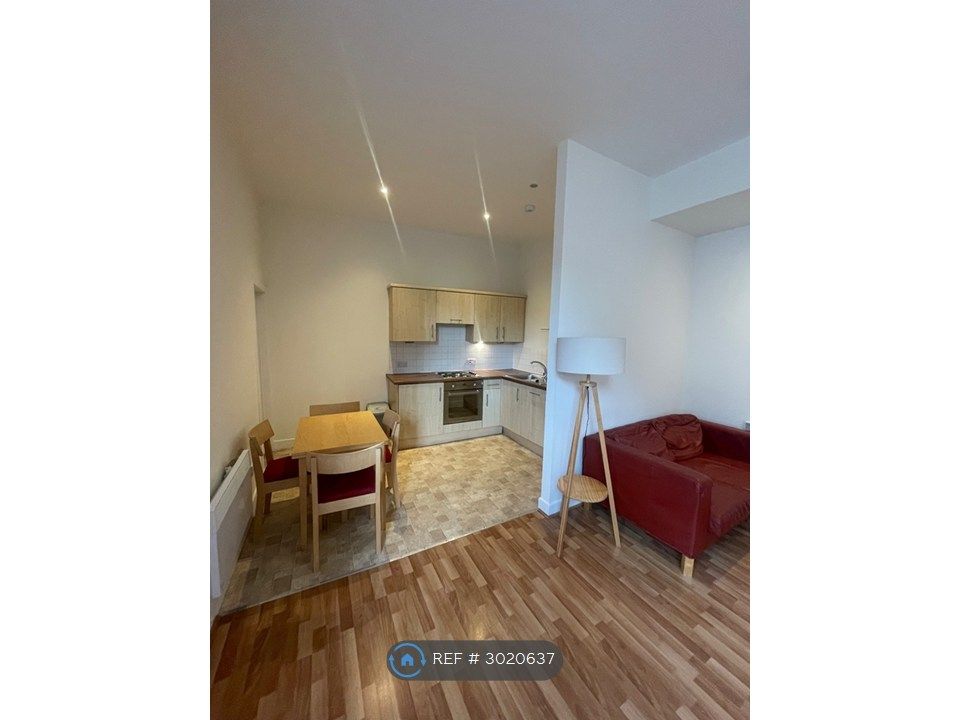 Property photo 2 of 11