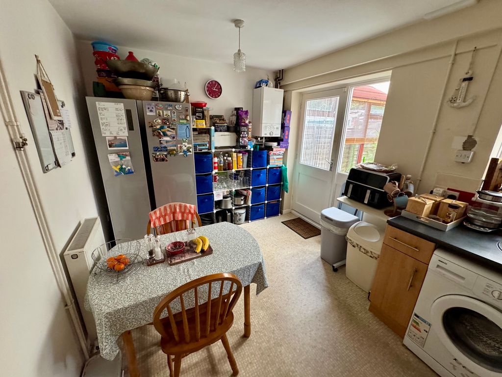 Property photo 3 of 11 Img_6209
