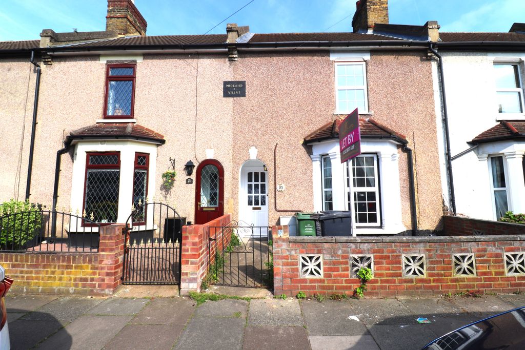 Property photo 1 of 20