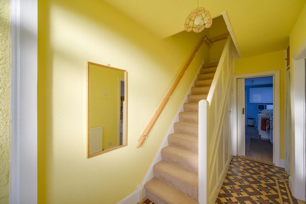 Property photo 2 of 28 Hallway