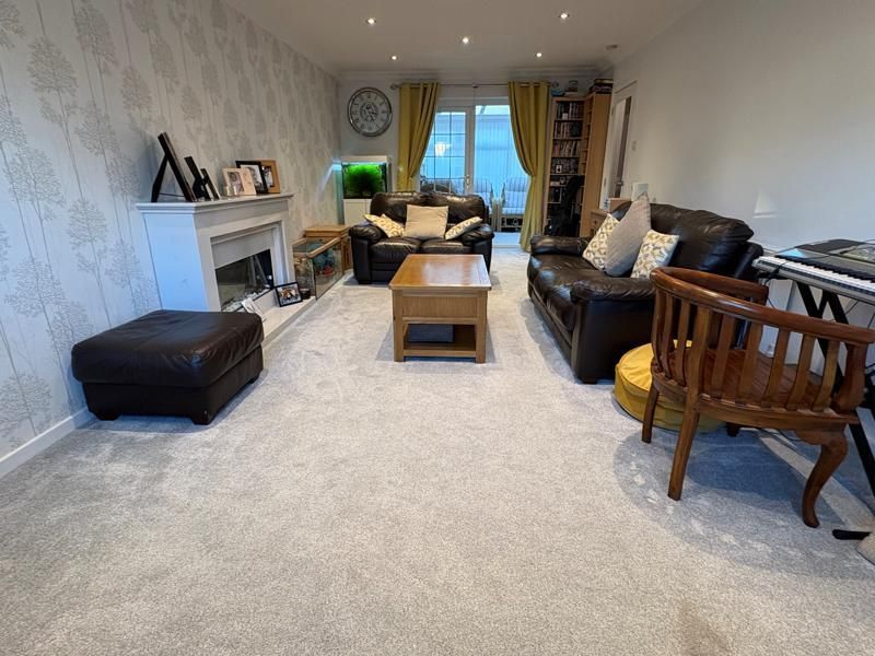 Property photo 2 of 24