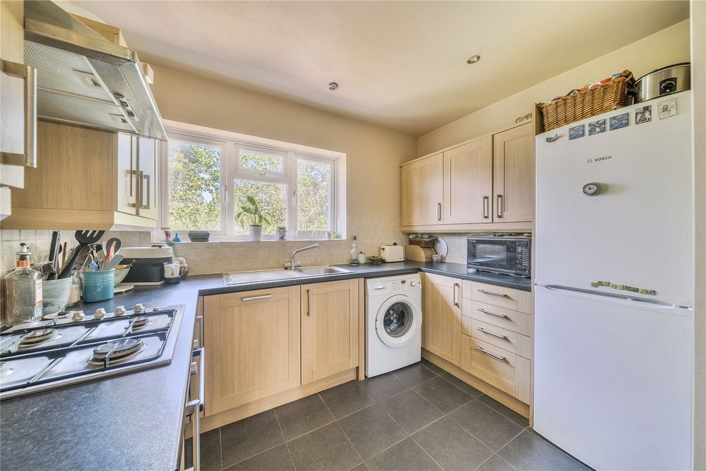 Property photo 3 of 13 Picture No. 05