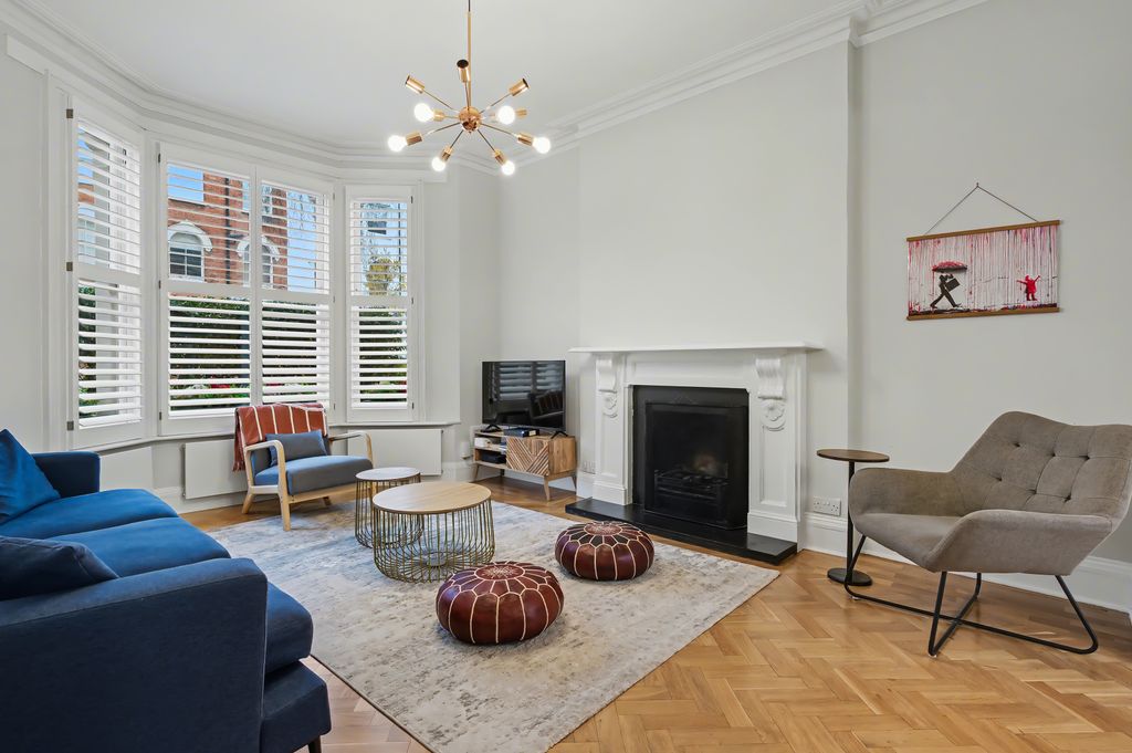 Property photo 3 of 22