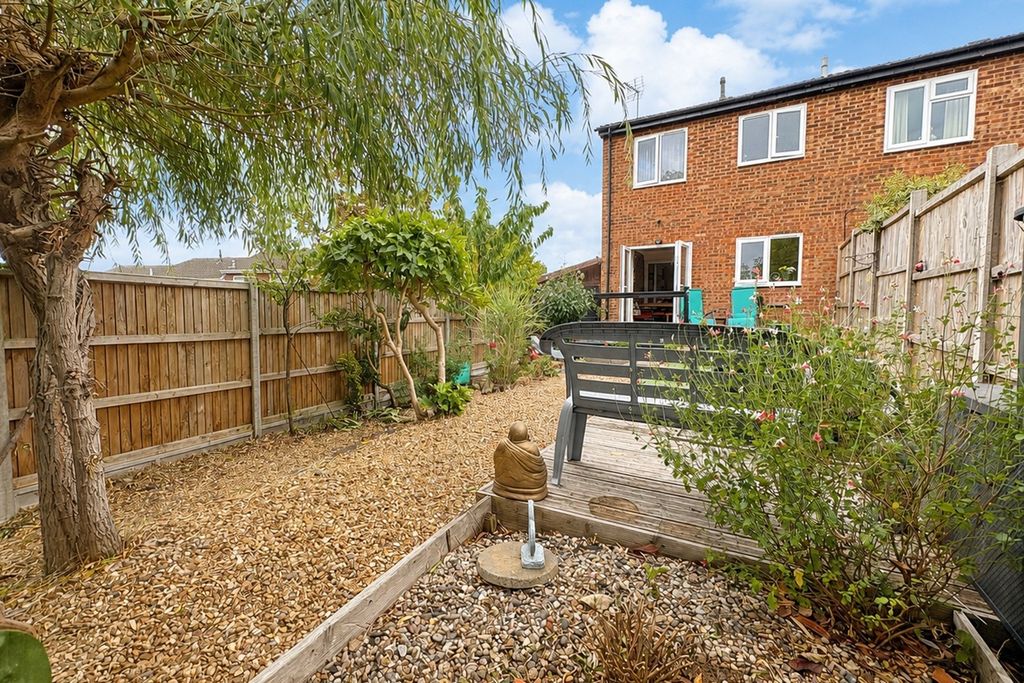 Property photo 2 of 11 5369882