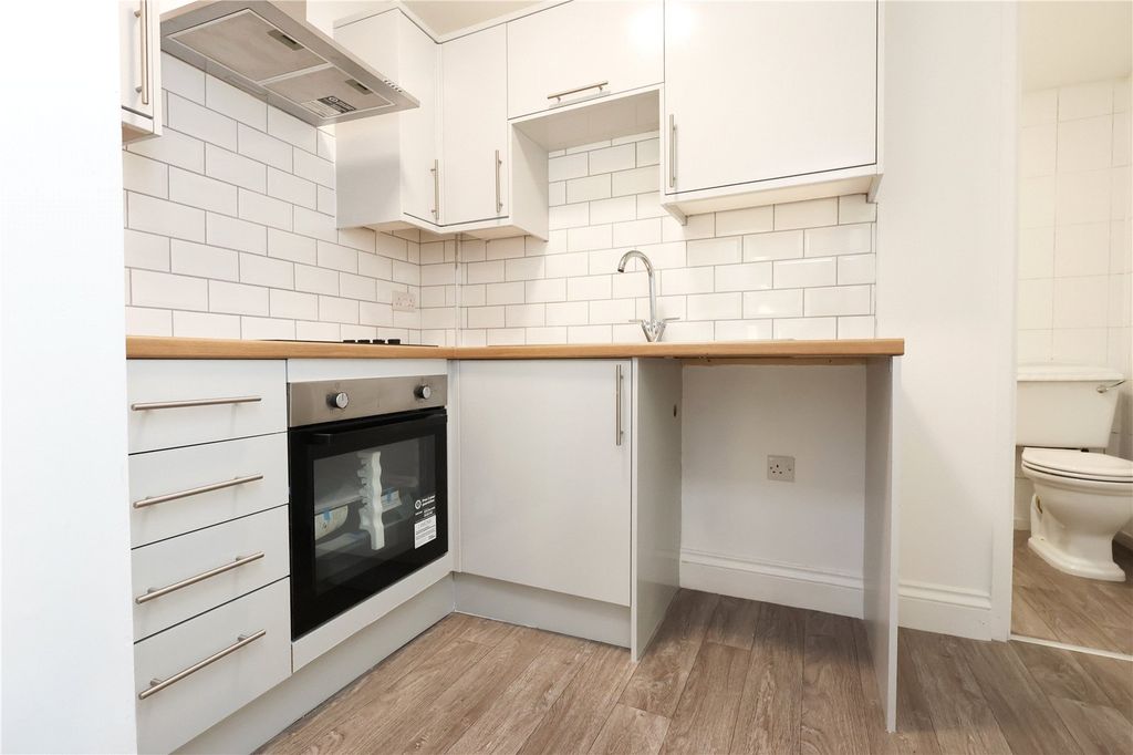 Property photo 2 of 20 Picture No. 07