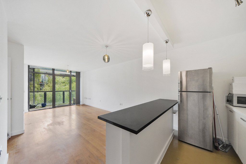 Property photo 2 of 10 Picture No. 04