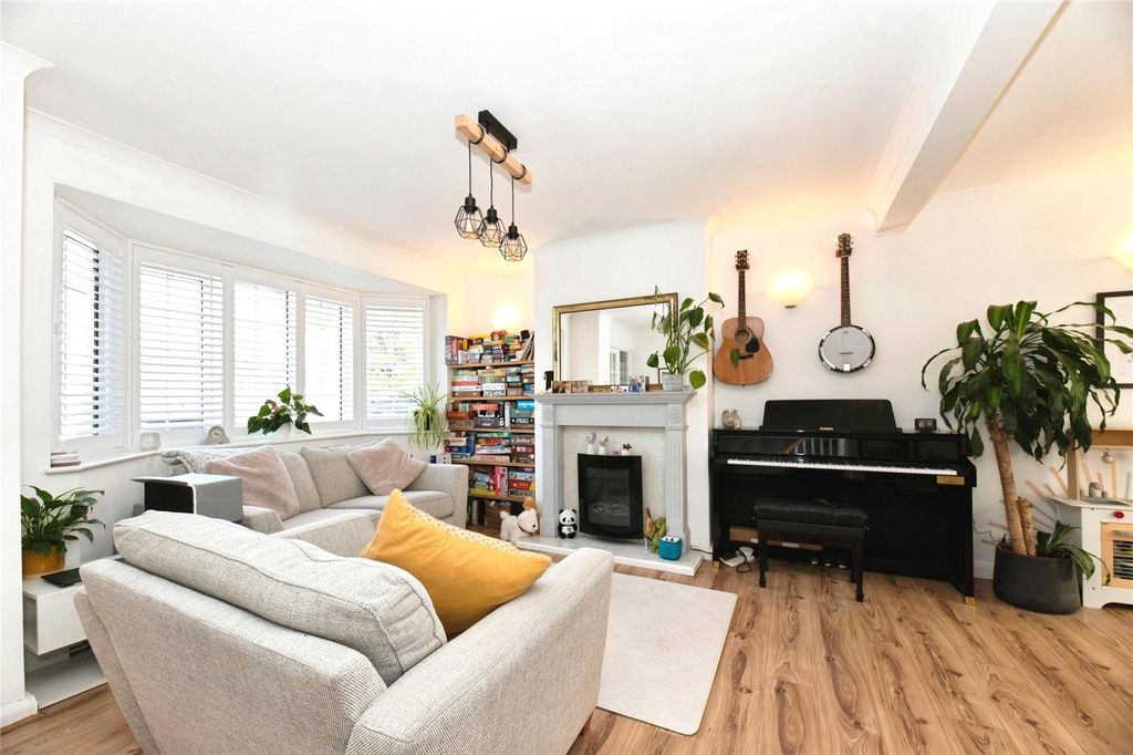 Property photo 2 of 14 Living Area