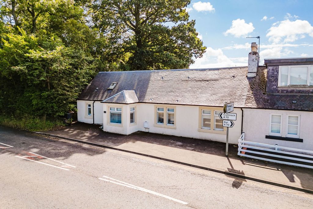 Property photo 1 of 48