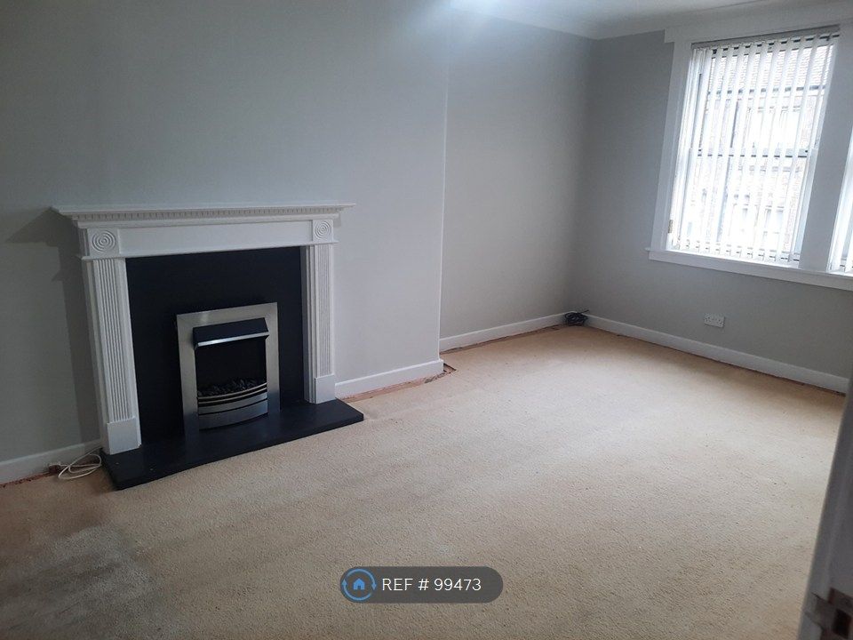 Property photo 1 of 16 Lounge