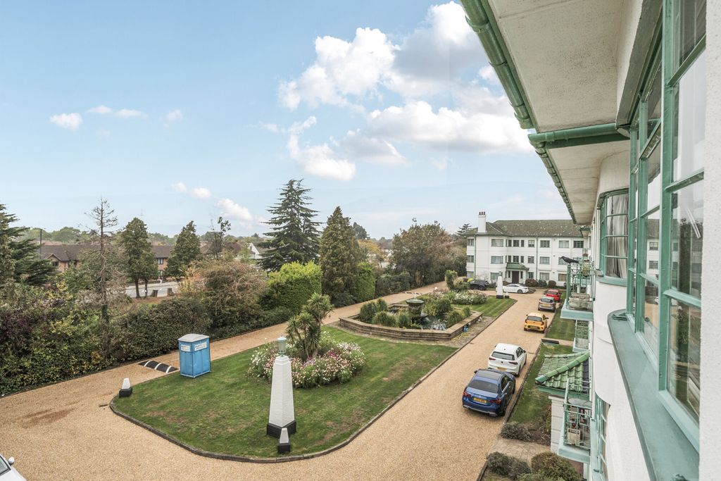 Property photo 2 of 20 1360923-17-68De4c...