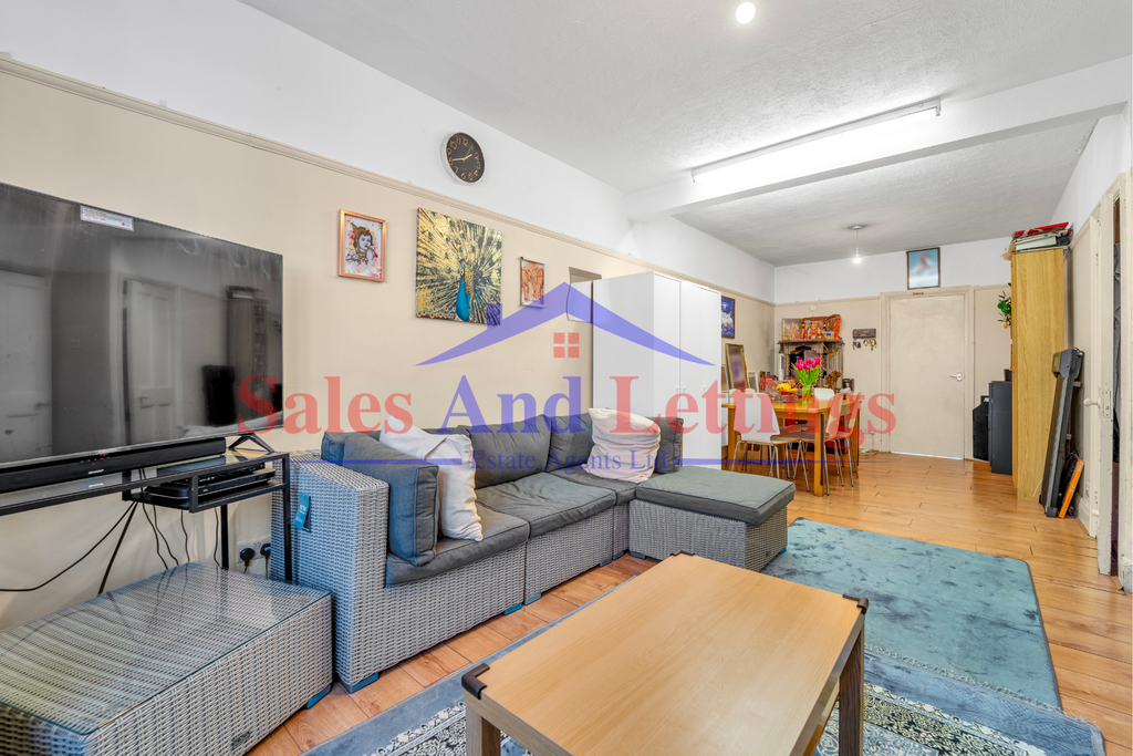 Property photo 3 of 20 Reception Room