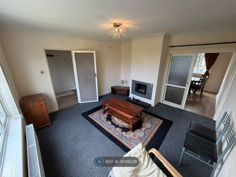 Property photo 3 of 21