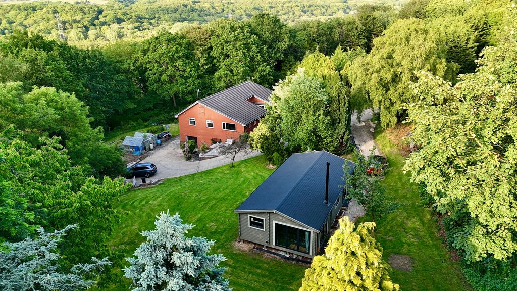 Property photo 1 of 63
