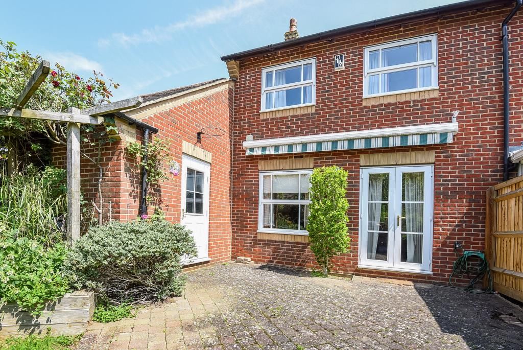 Property photo 2 of 7 Garden