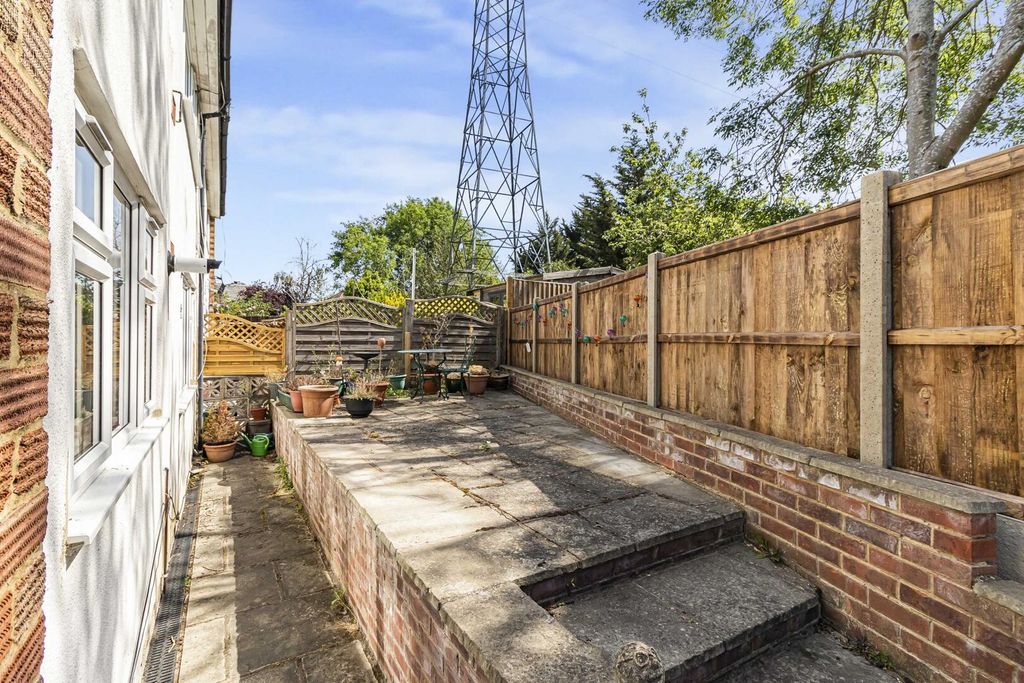 Property photo 3 of 18 Rear Garden