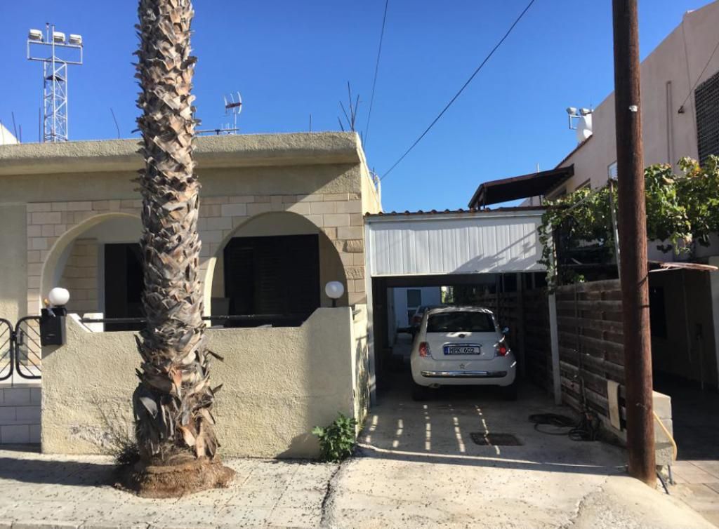 Property photo 2 of 3