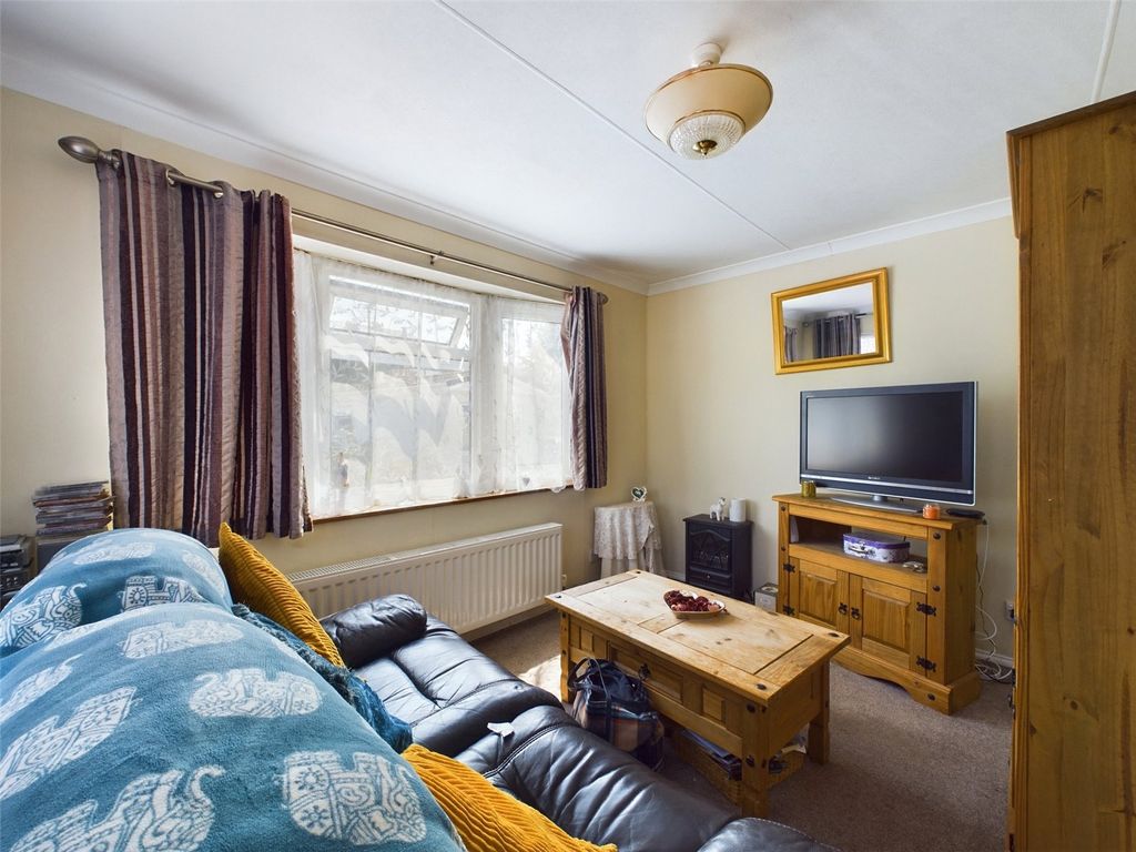 Property photo 2 of 7 Picture No. 06