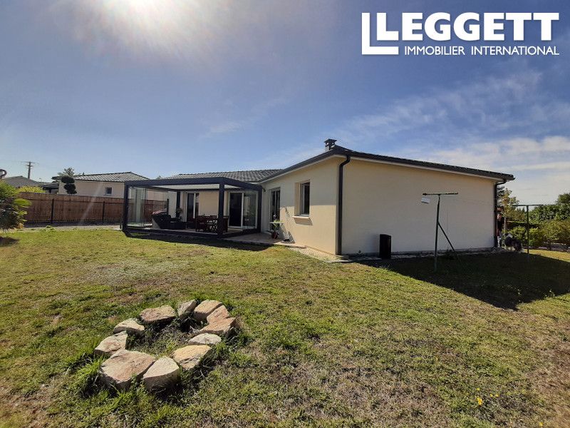 Property photo 2 of 10