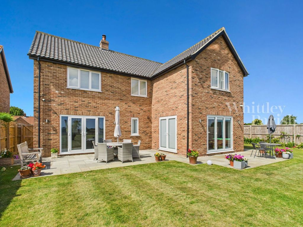 Property photo 2 of 25