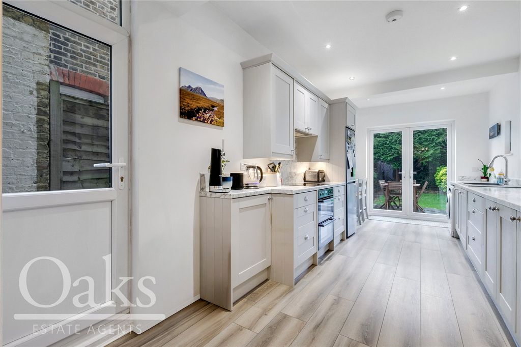 Property photo 2 of 12 Picture No. 04