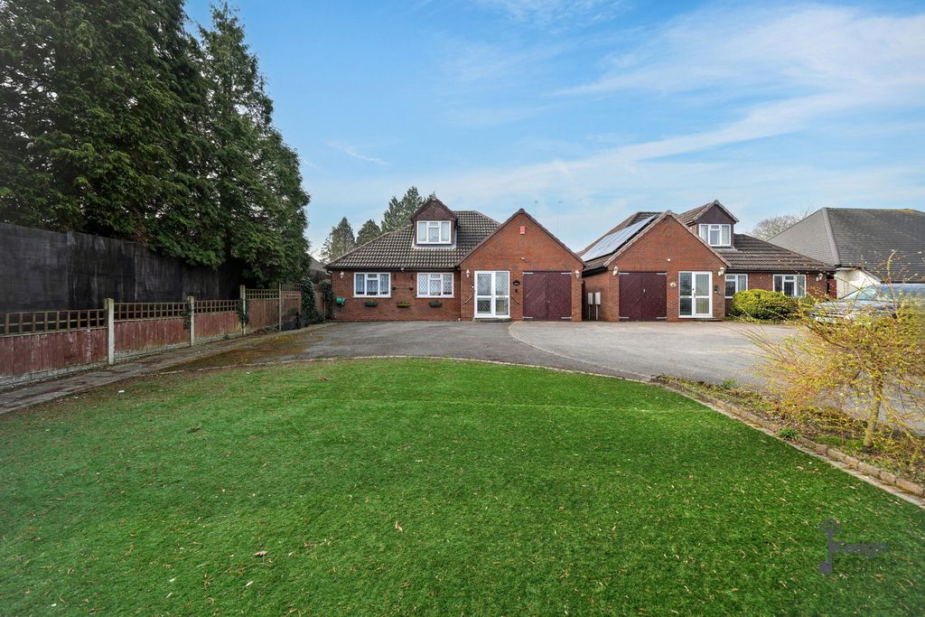 Property photo 1 of 28