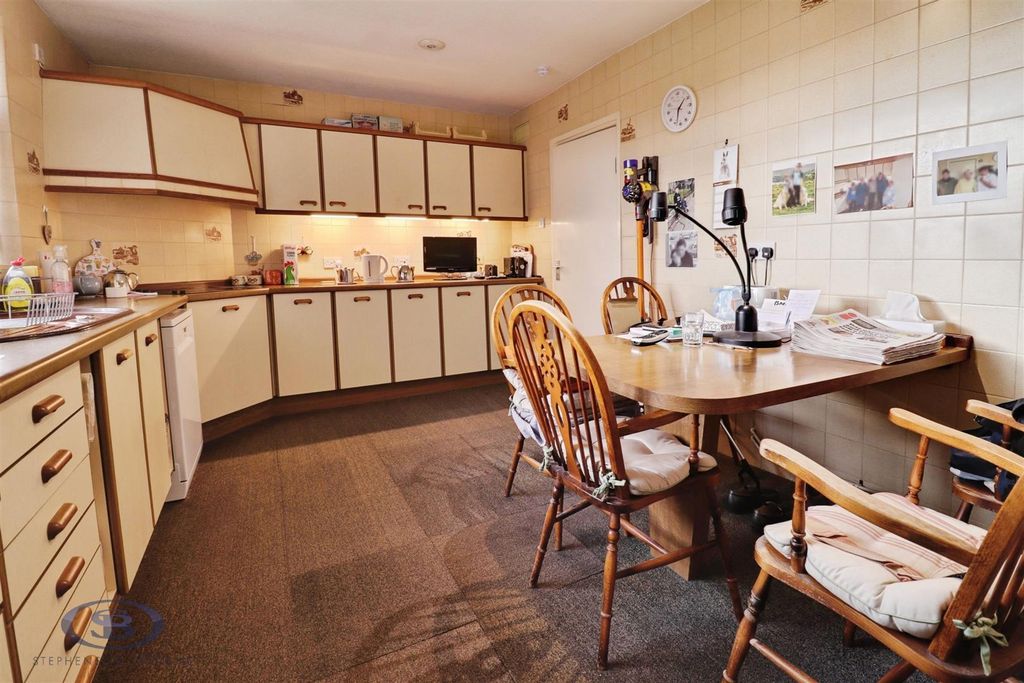 Property photo 3 of 18 317Fabcd-Img_7458-Img_7460.Jpg