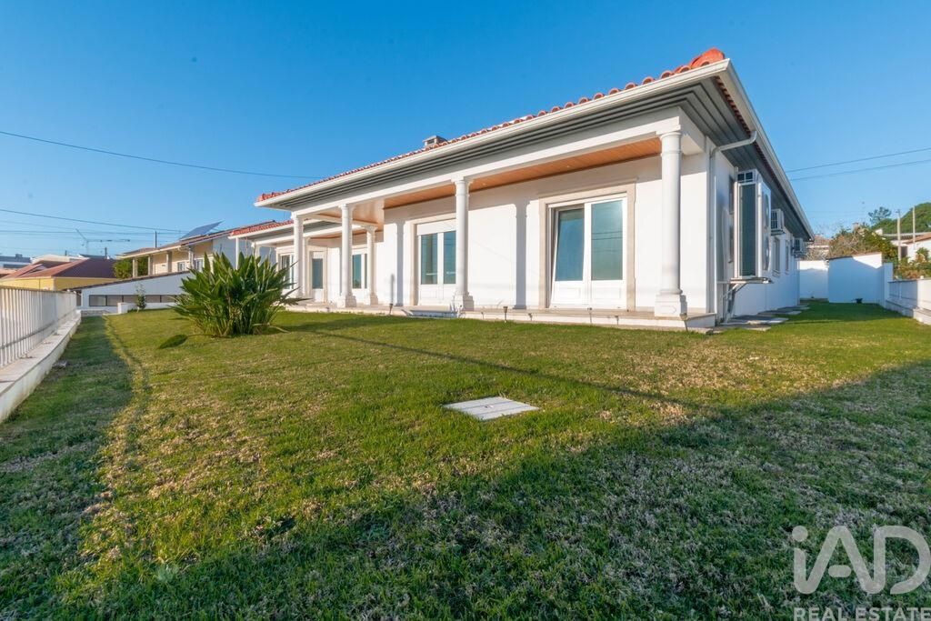 Property photo 1 of 29