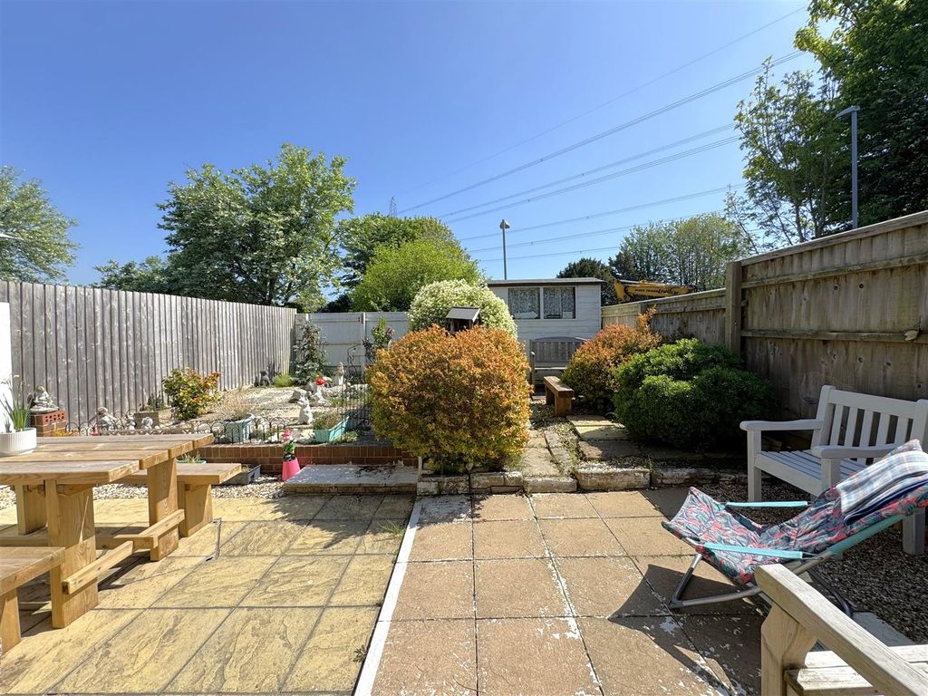 Property photo 3 of 13 11.Jpeg