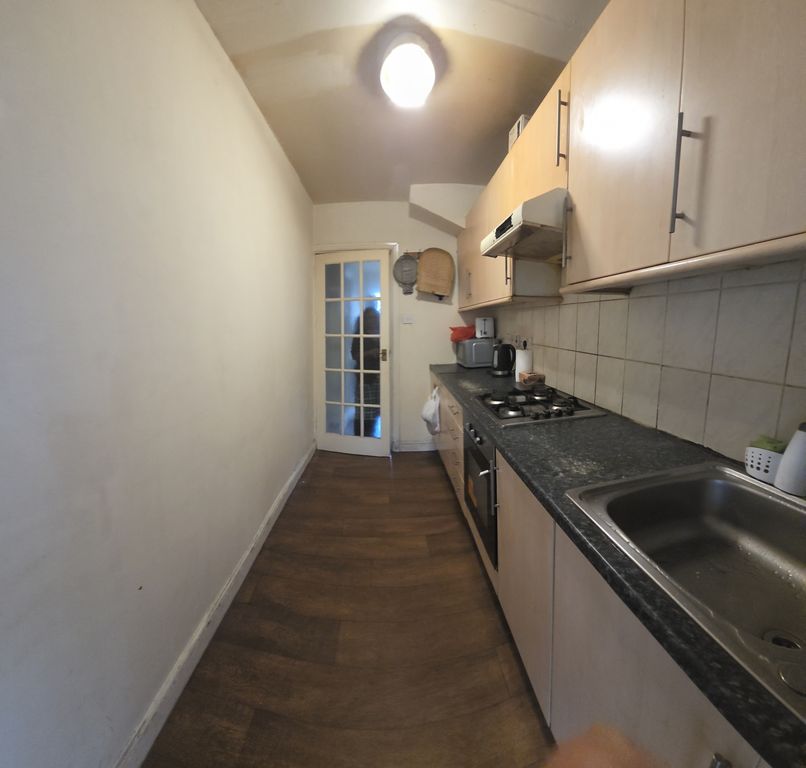 Property photo 3 of 7 Gallery