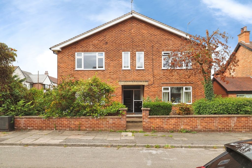 Property photo 1 of 17 Pbox-Img.Jpg