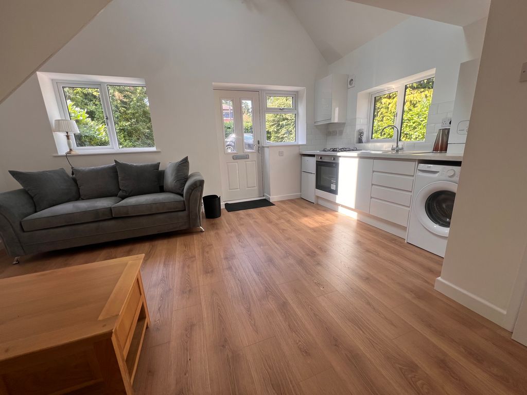 Property photo 2 of 7 Img_5127