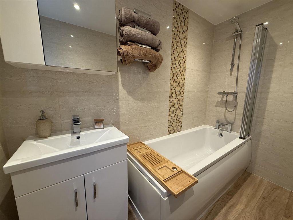 Property photo 3 of 32 Img_2054.Jpeg