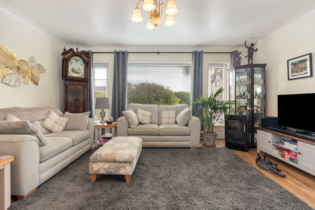 Property photo 3 of 26 23 Hilltop Rise