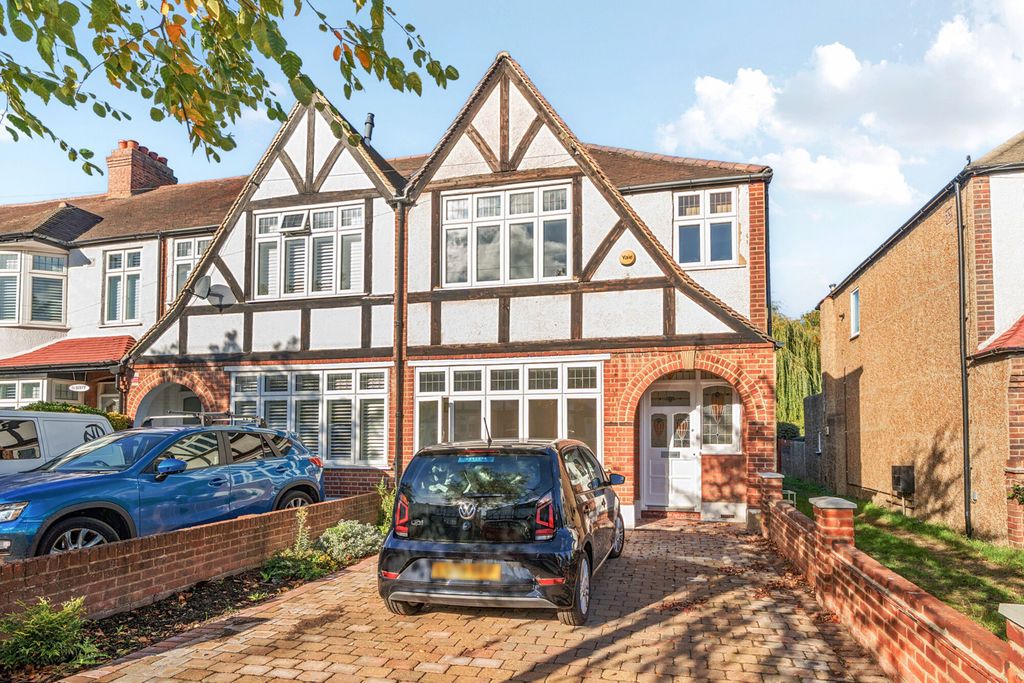 Property photo 1 of 16 1530826-1-6Ad9Df4...