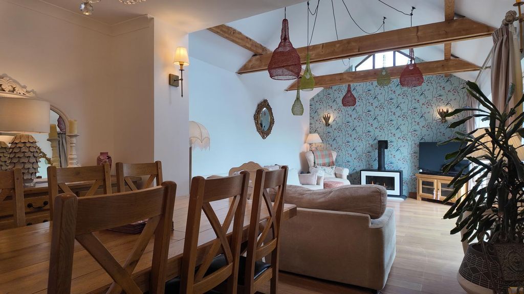 Additional image 18 of 5 bed detached house for saleStation Road, Bynea, Llanelli SA14