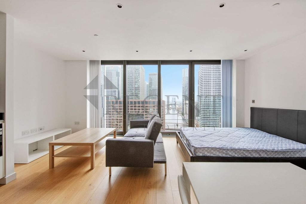 Property photo 2 of 10 Open Plan