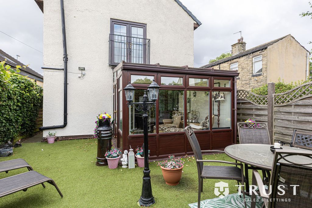 Additional image 30 of 3 bed detached house for saleHalifax Road, Liversedge WF15