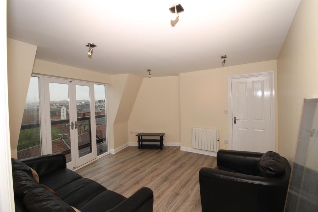 Property photo 1 of 6 Img_0713.Jpg