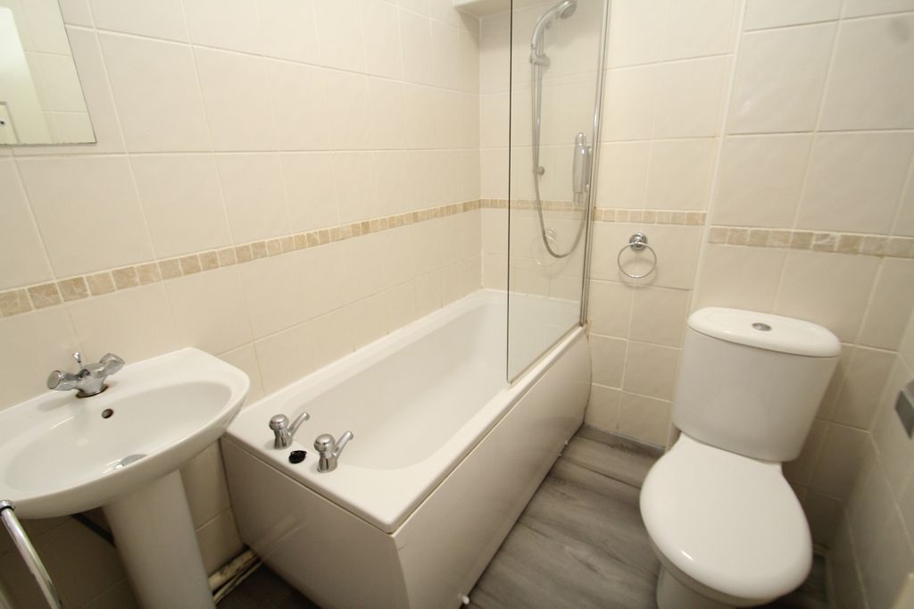 Property photo 2 of 7 0 General