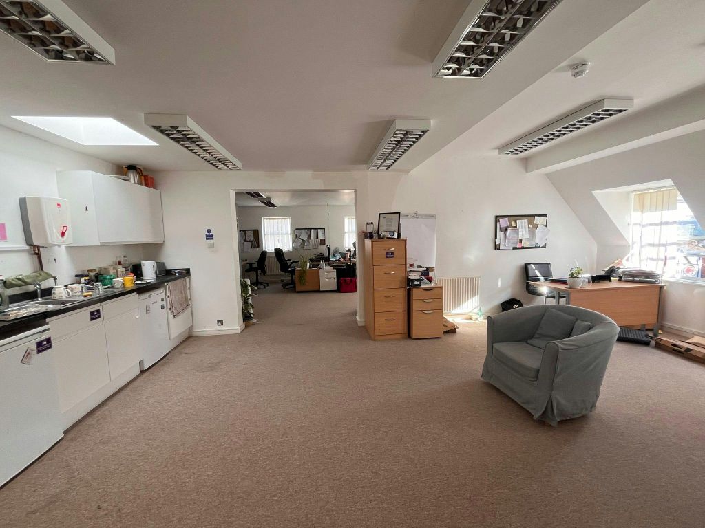 Property photo 2 of 7 Whatsapp Image 20250227 At 154030_4886c6c3.Jpg